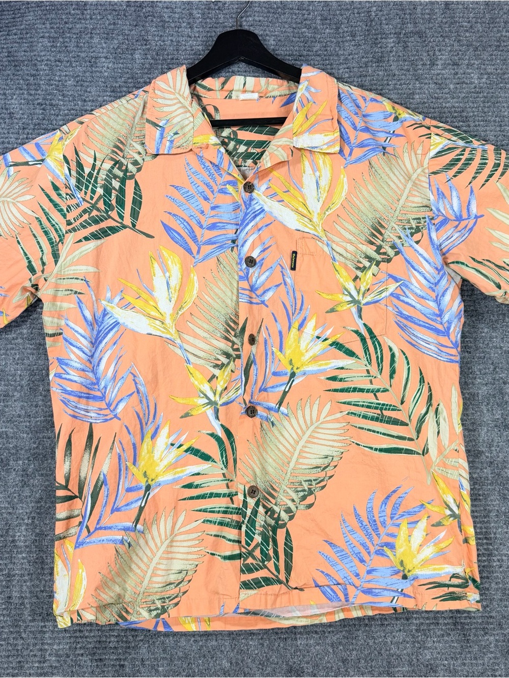 Men's Tropical Peach Short-Sleeve Button-Up Shirt
